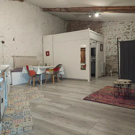 Gite Studio Les Maisons De Gaia Tuchan Exterior photo